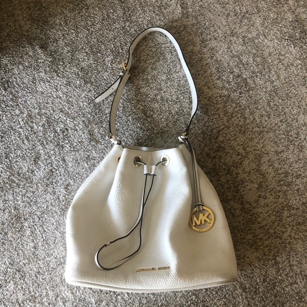 Michael Kors white leather bucket bag